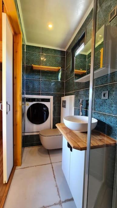 Вилла Alley Tiny House Фетхие Экстерьер фото